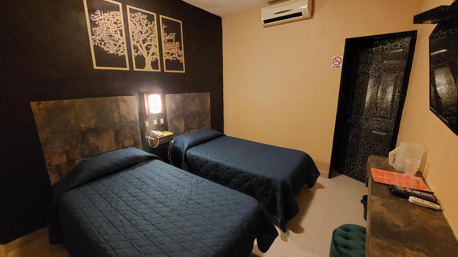 Hotel La Silla Monterrey Kültér fotó